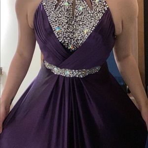 Prom dress no longer needed